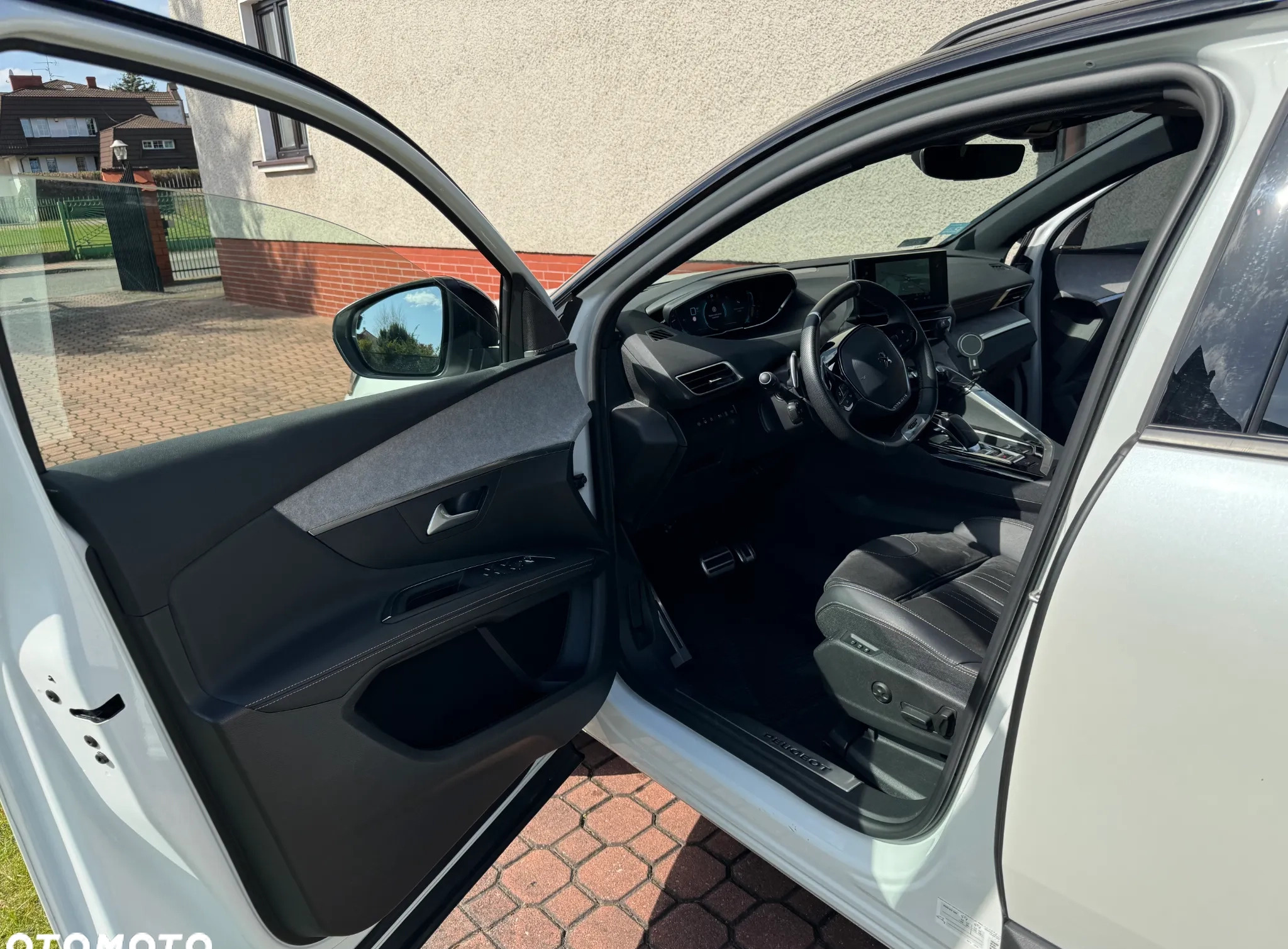 Peugeot 3008 cena 155000 przebieg: 33000, rok produkcji 2022 z Gdynia małe 92